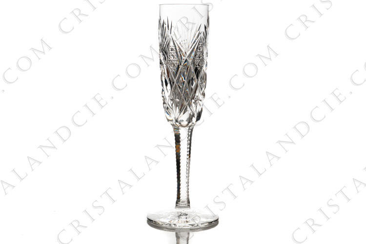 Champagne flute in crystal by Saint-Louis pattern Florence with an important cut pattern on the gob and the foot