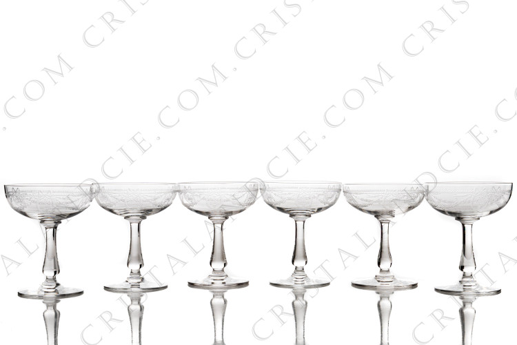 Six coupes à Champagne Sapho par Saint-Louis
