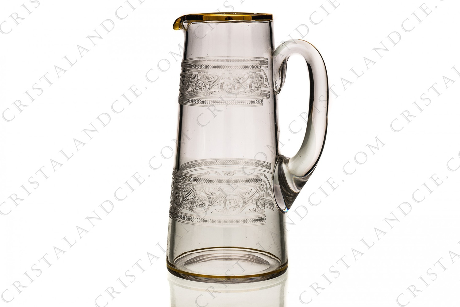 Water jug in crystal by Baccarat engraving Athénienne decorated with friezes of acanthus leaves and gold borders photo-1