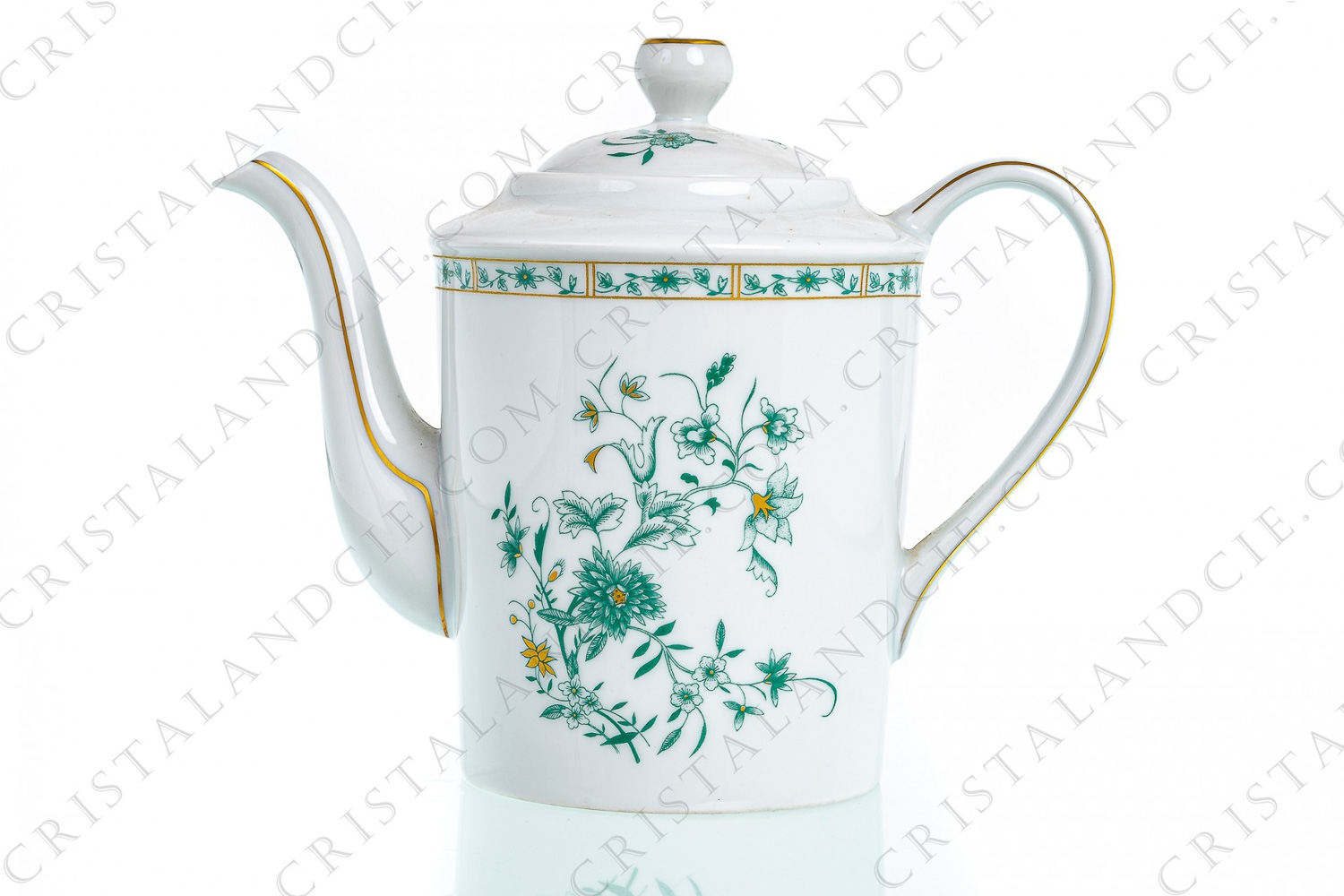 Cafetière carré en porcelaine de Limoges de la maison Bernardaud modèle Pékin ornée de fleurs vertes rehaussées or photo-1