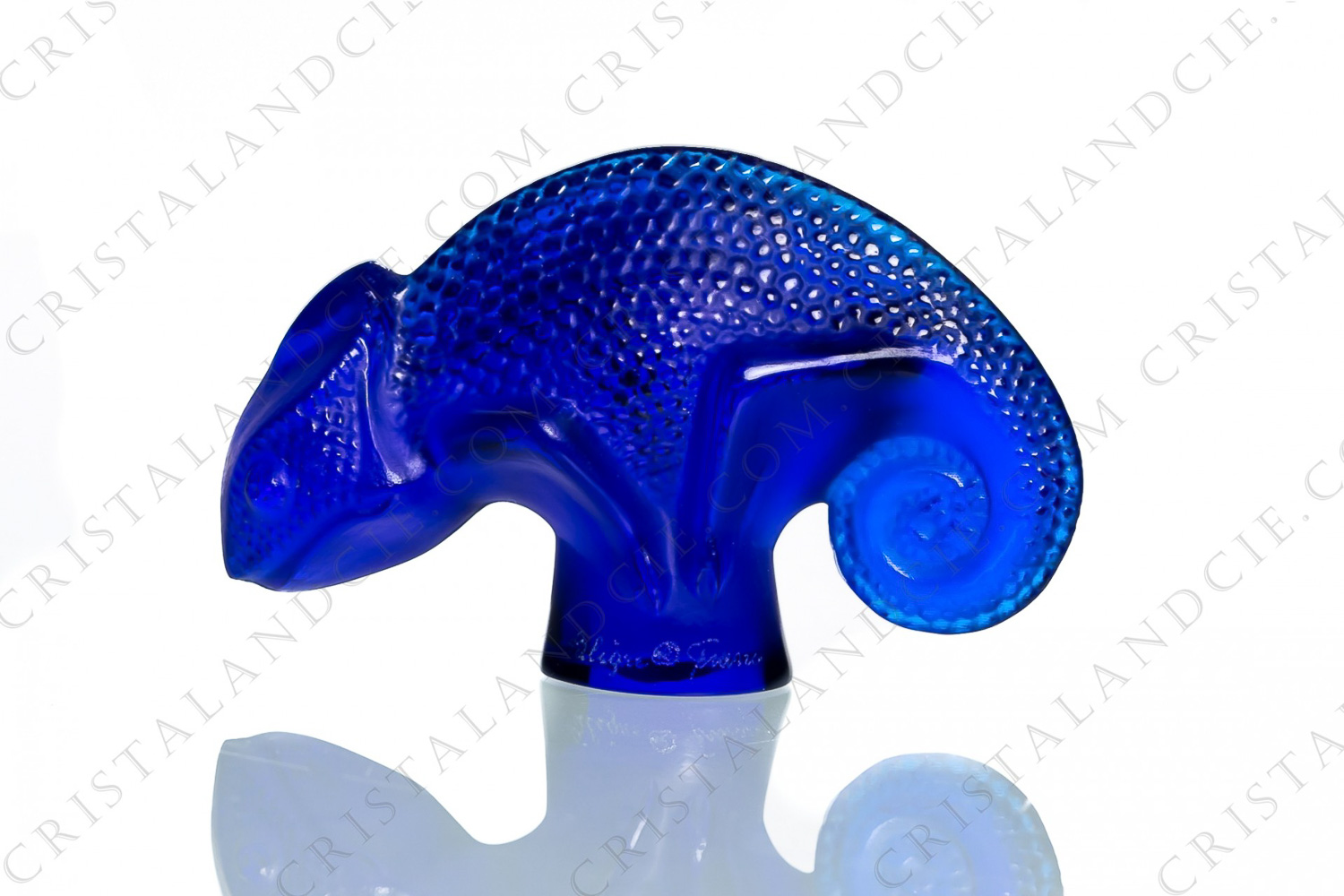 Chameleon in clear and frosted dark blue crystal by Lalique photo-1