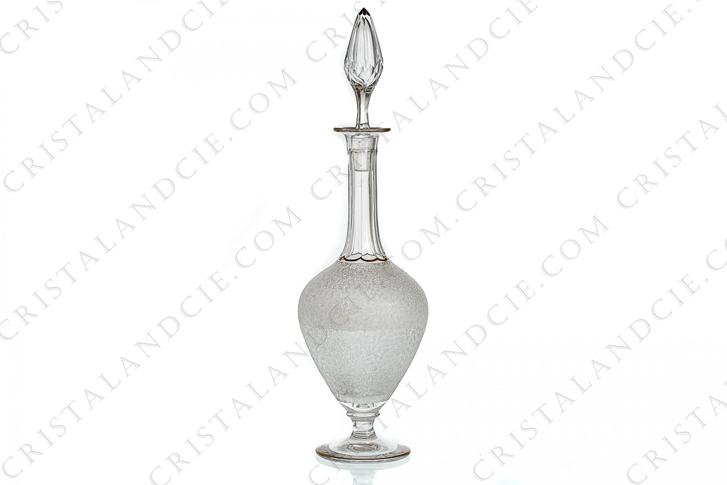 Cordial decanter in crystal by Saint-Louis with an engraved with the acid pattern and gold borders photo-1