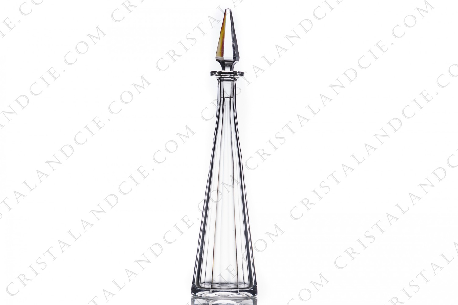 Cordial decanter in crystal by Baccarat pattern Malmaison decorated with flatcut photo-1