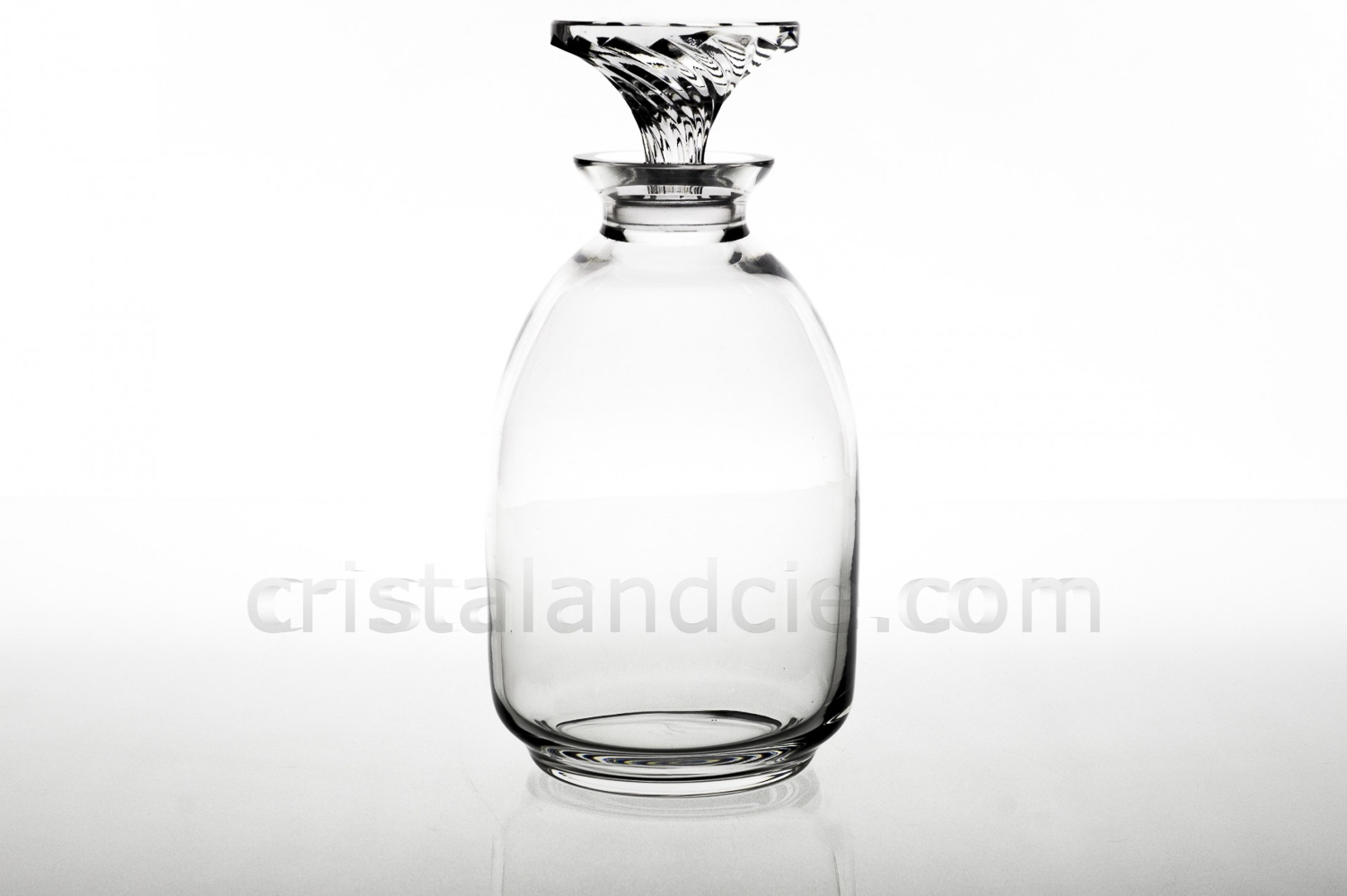 Carafe en cristal de Lalique modèle Rambouillet à bouchon torsadé photo-1