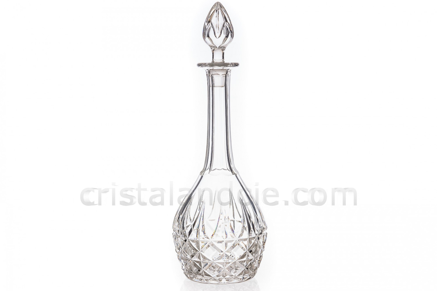 Carafe en cristal de Saint-Louis modèle Tarn présentant un important décor taillé photo-1