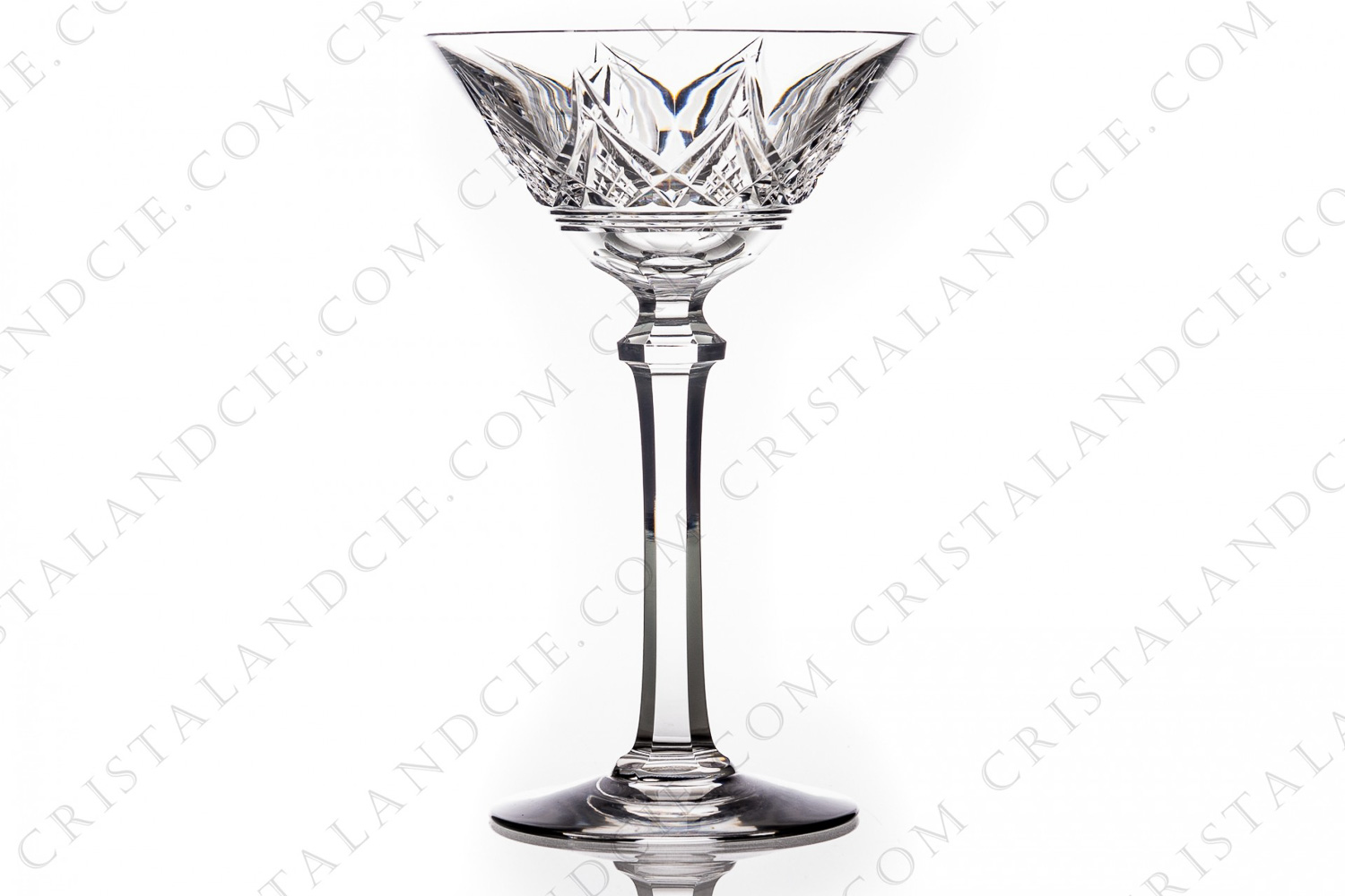 Champagne saucer in crystal by Baccarat pattern Louvois with an important cut pattern, cut stem with a ring photo-1