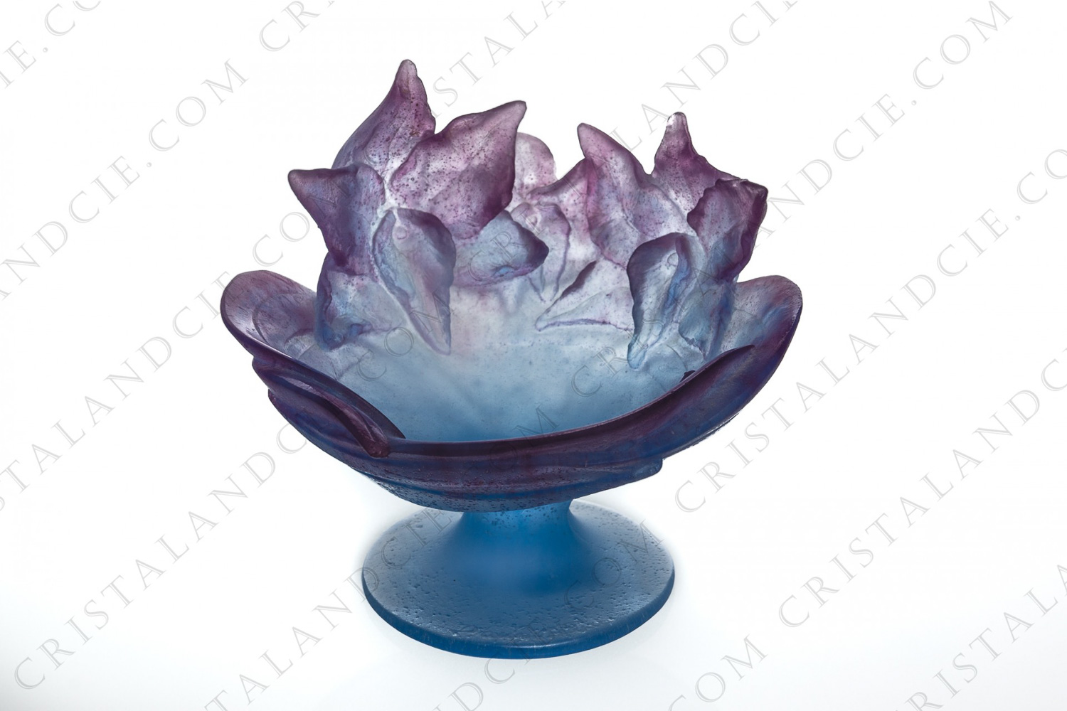 Coupelle sur pied en pâte de verre bleue et mauve par Daum modèle Orchidée Améthyste photo-1