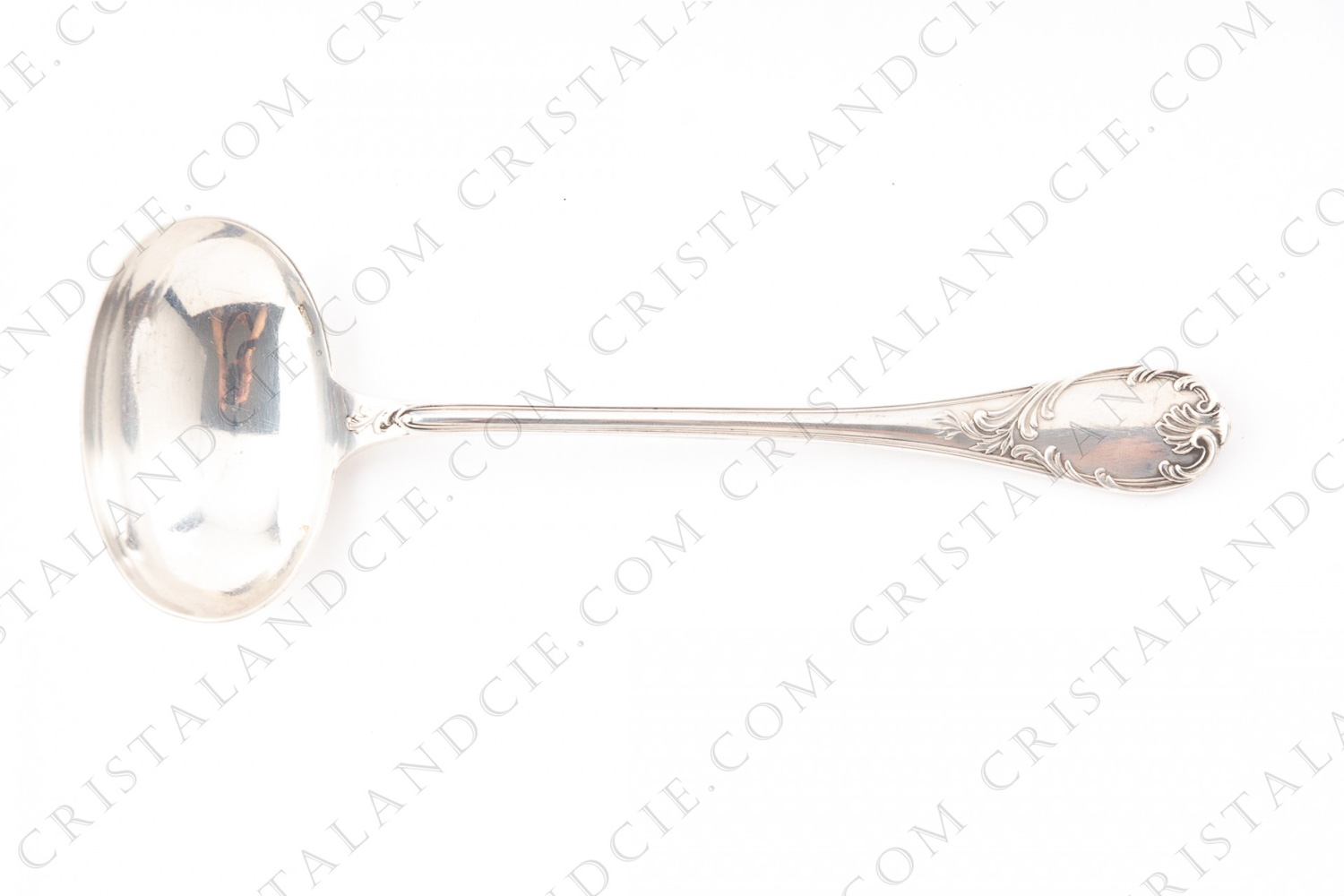 Gravy ladle in platted silver by Christofle pattern Marly with a Rocaille pattern photo-1