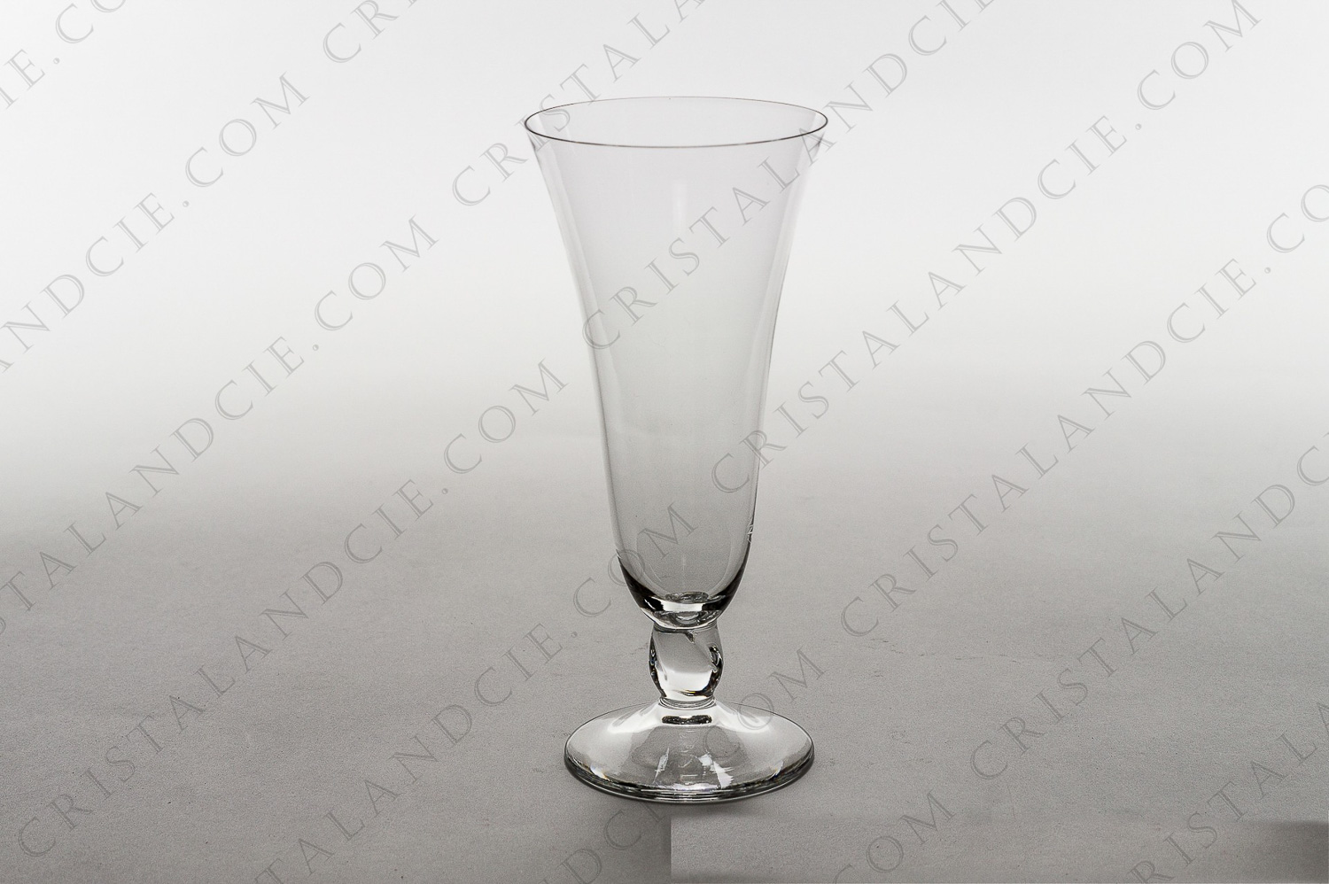 Champagne flute in crystal by Daum collection Orval with a twisted foot photo-1