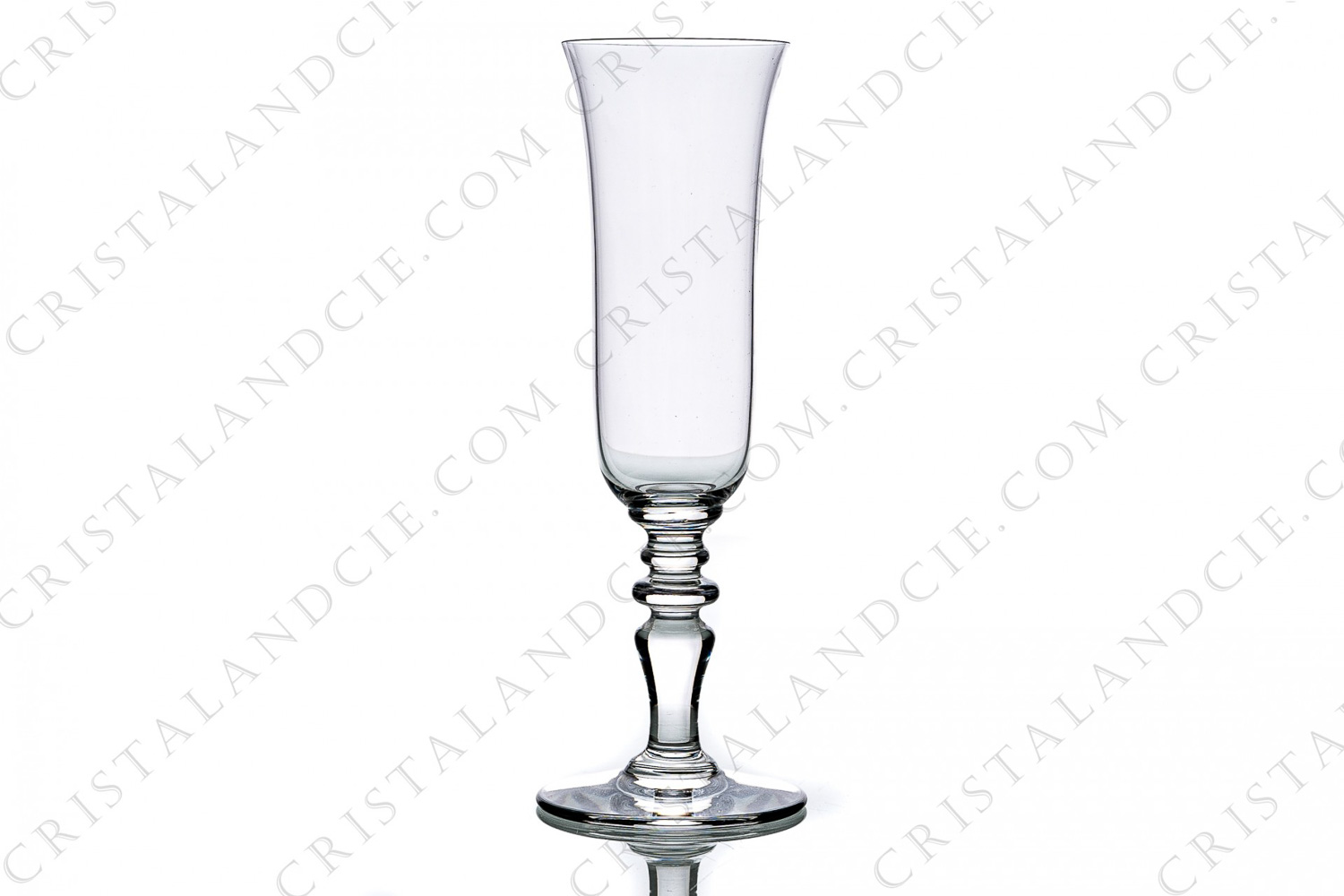 Champagne flute in crystal by Baccarat pattern Vence decorated with a baluster stem photo-1