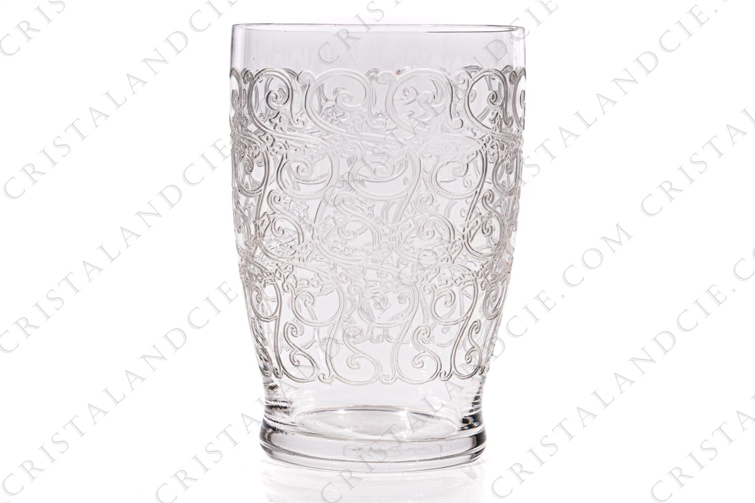 Gobelet en cristal de Baccarat modèle Gouvieux ( gravure Rohan) présentant un important décor gravé photo-1