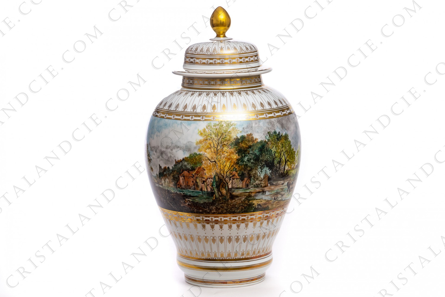 Imposant vase couvert en porcelaine de Limoges entièrement peint à la main par Christine Degrange, d après des œuvres du peintre anglais John Constable (1776-1837) photo-1