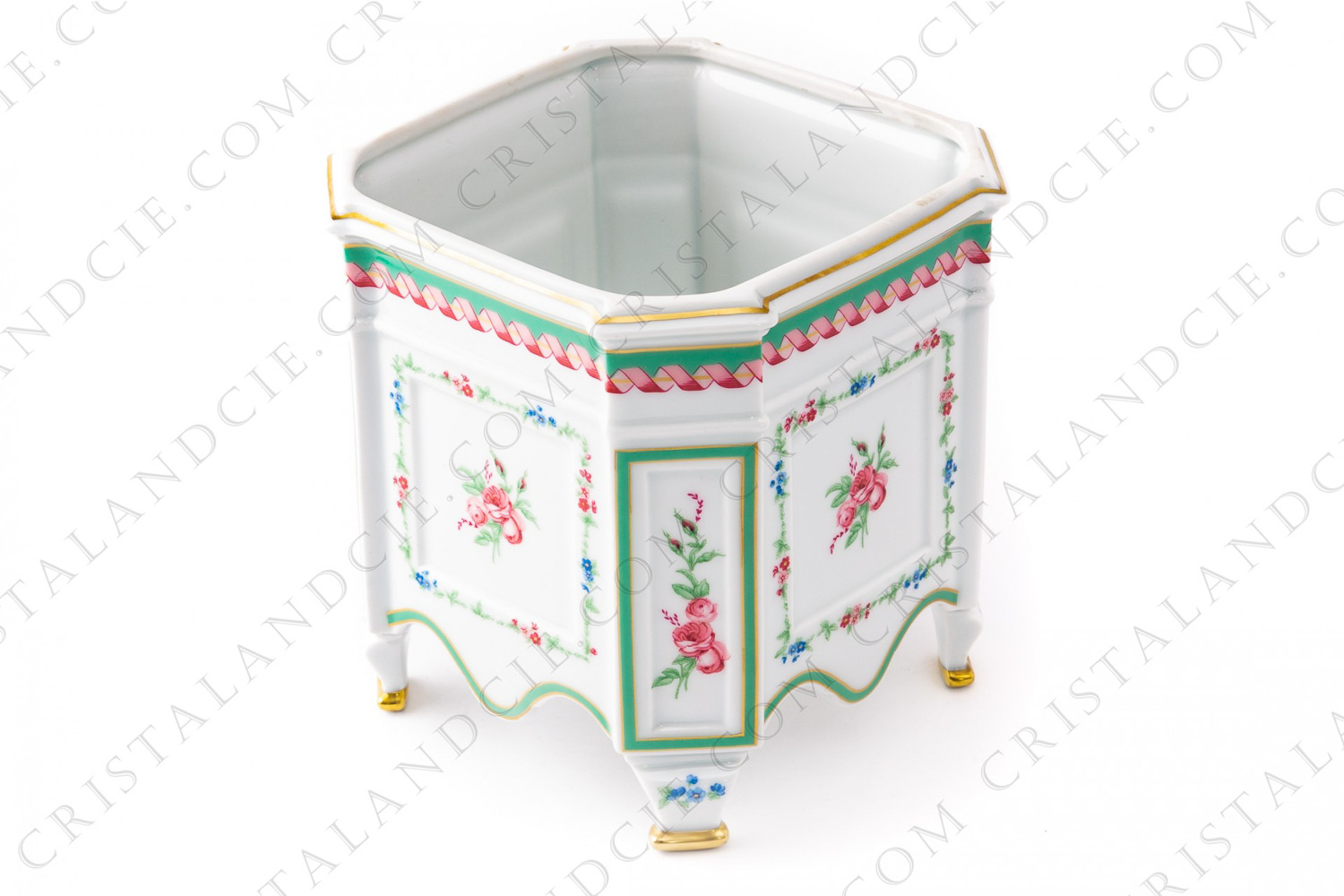 Bowl flower pot in Limoges china by Haviland decorated with polychromes flowers photo-1