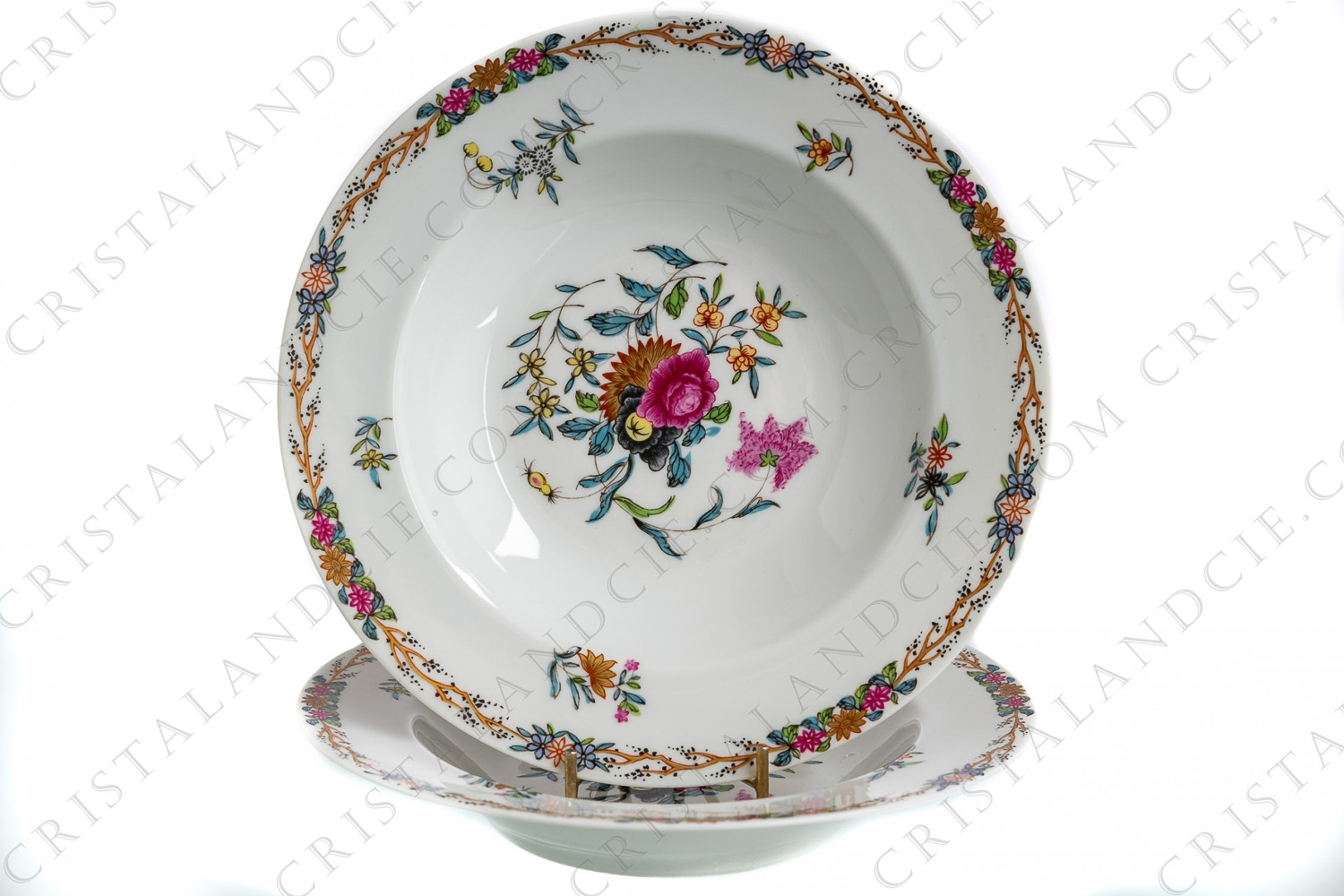 Pair of soup plates in Limoges china by Haviland pattern Pondichery decorated with polychromes flowers photo-1
