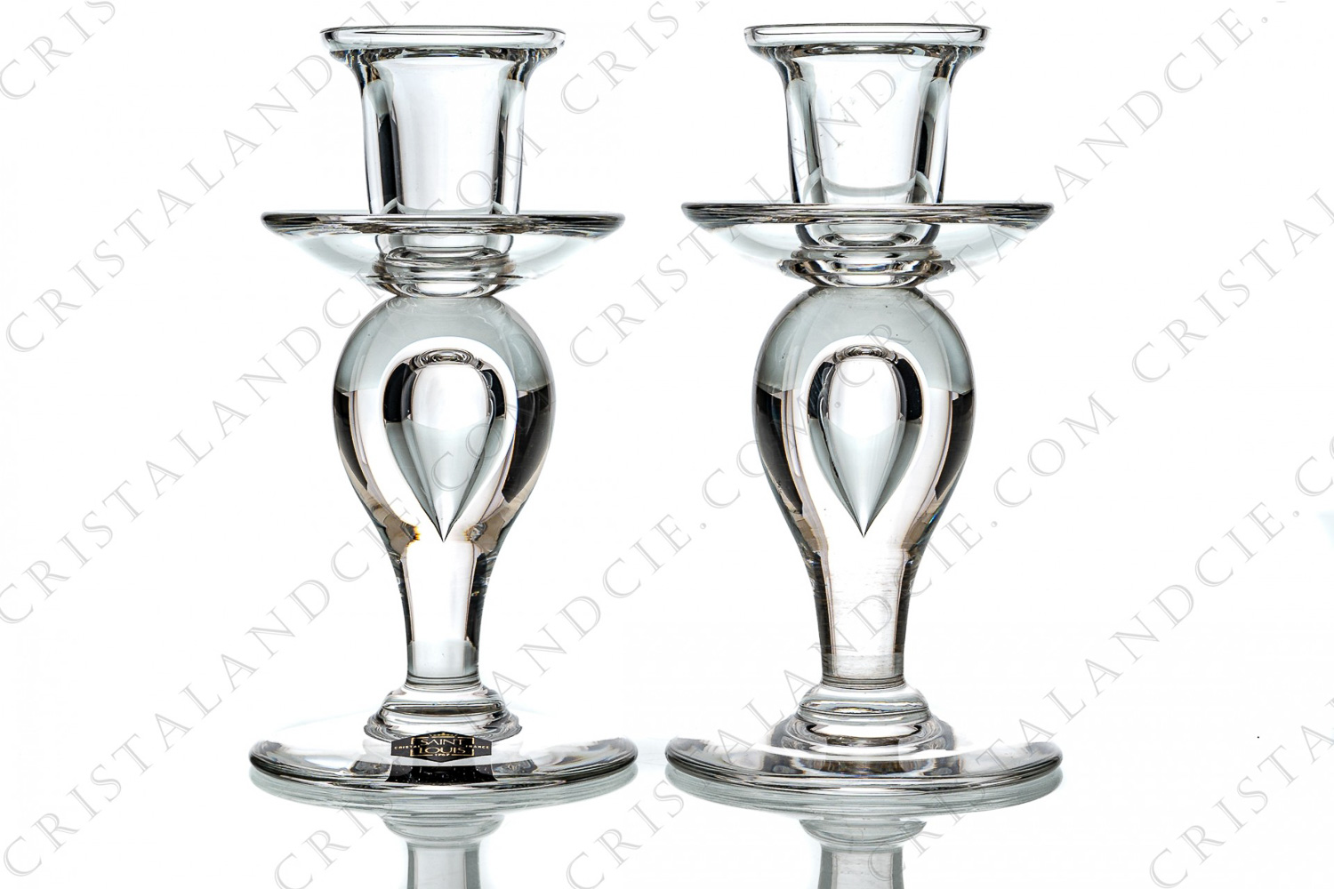 Pair of candlesticks in crystal by Saint-Louis pattern Sirius with an air bubble in the stem photo-1