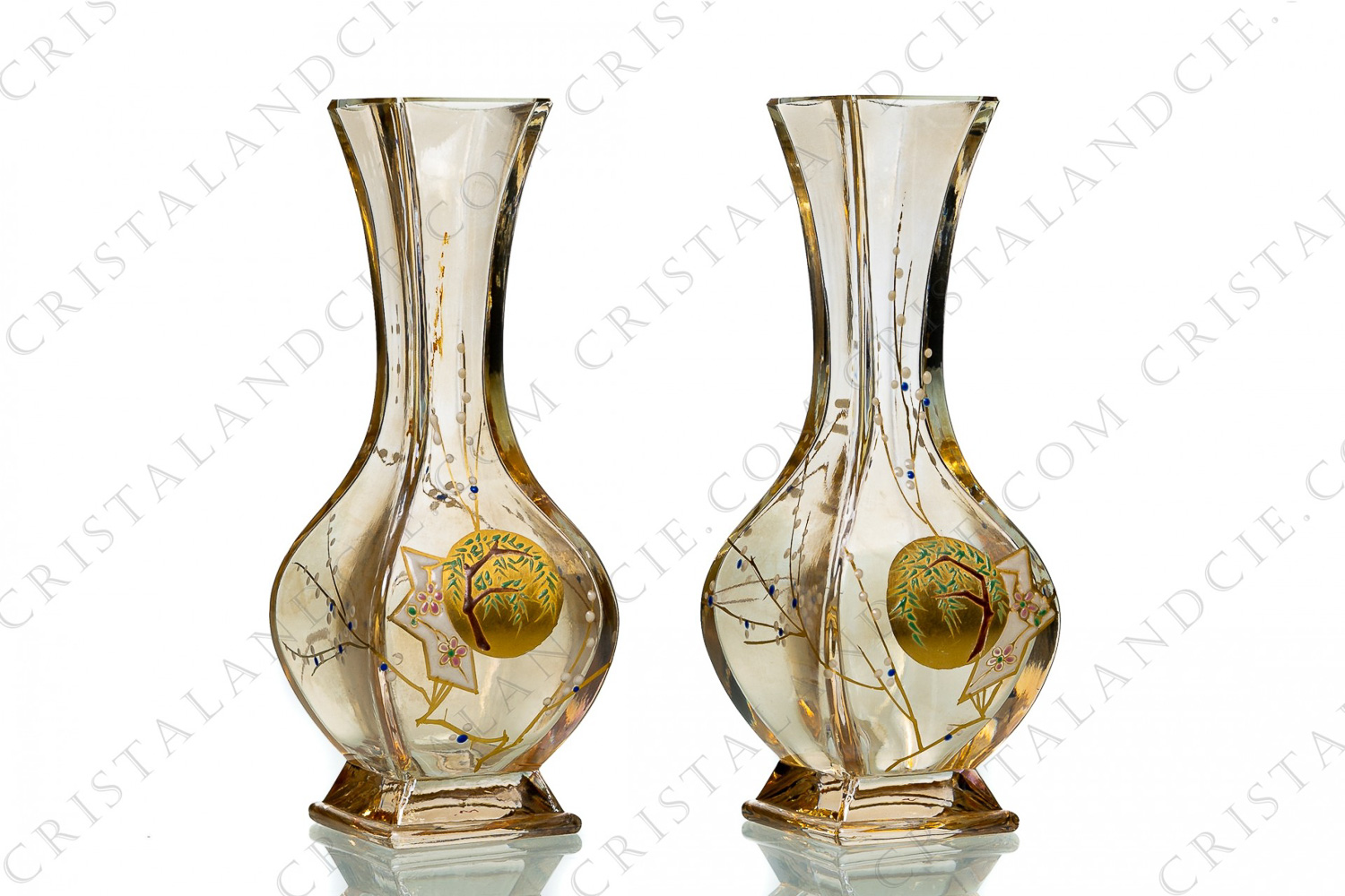 Outstanding pair of vases in amber crystal by Baccarat with a hand painted Japanese pattern with enamels and gold photo-1
