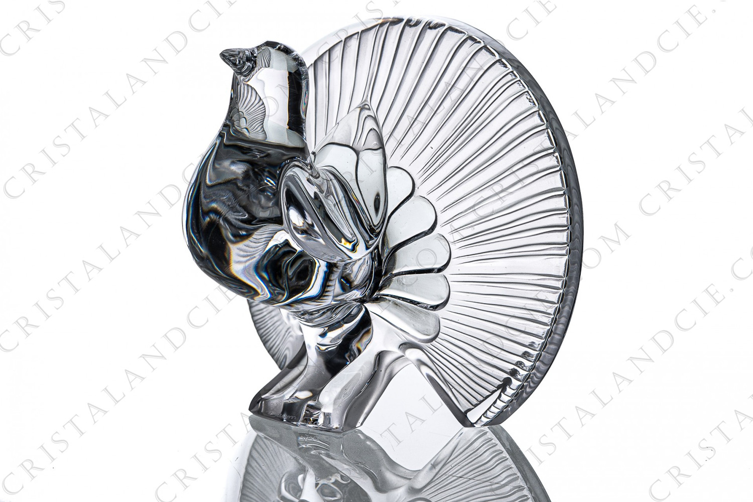 Peacock in crystal by Daum with the tail in frosted crystal photo-1