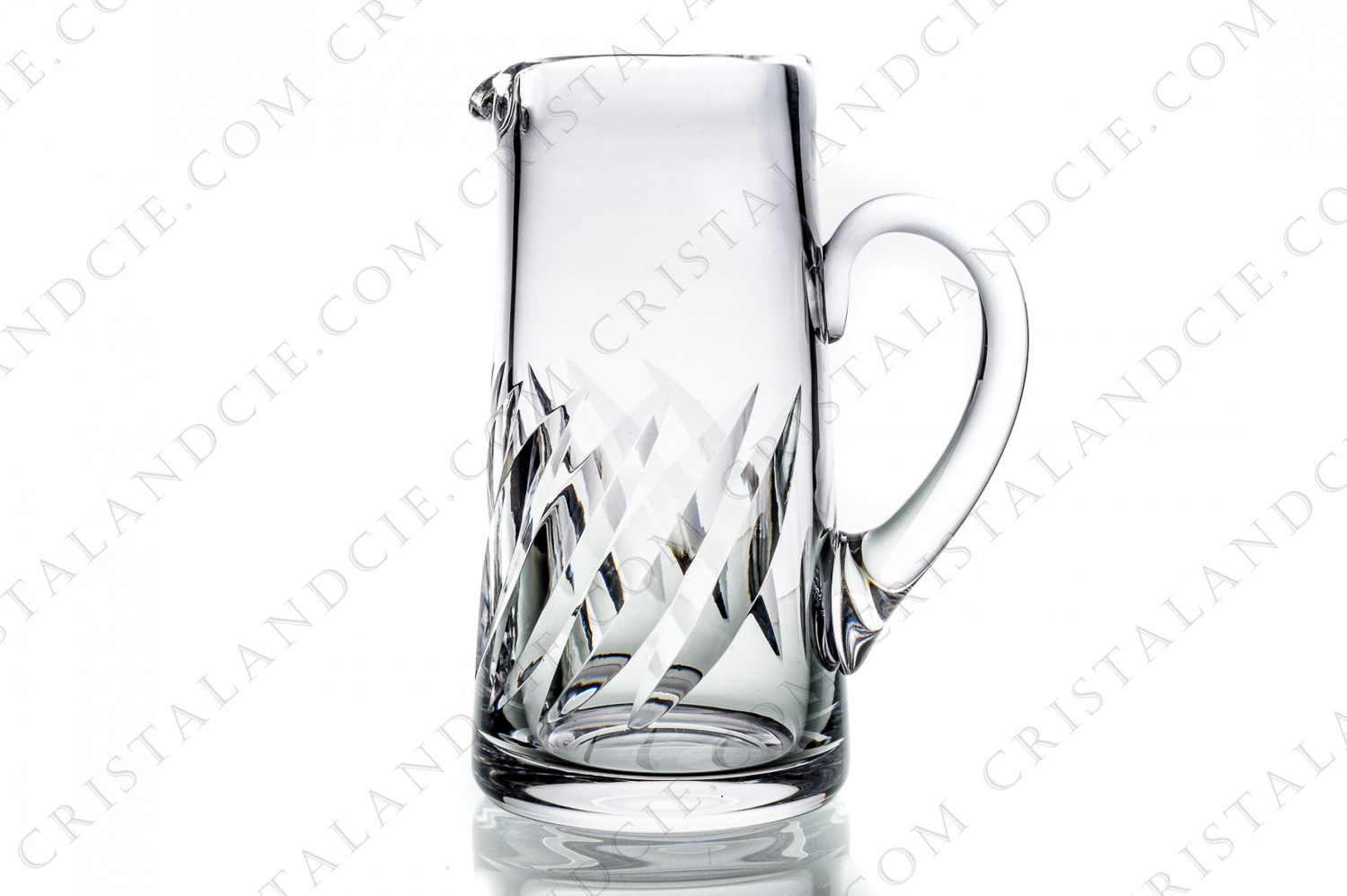 Water jug in crystal by Saint-Louis pattern Bidassoa with a cut frieze of stripes photo-1