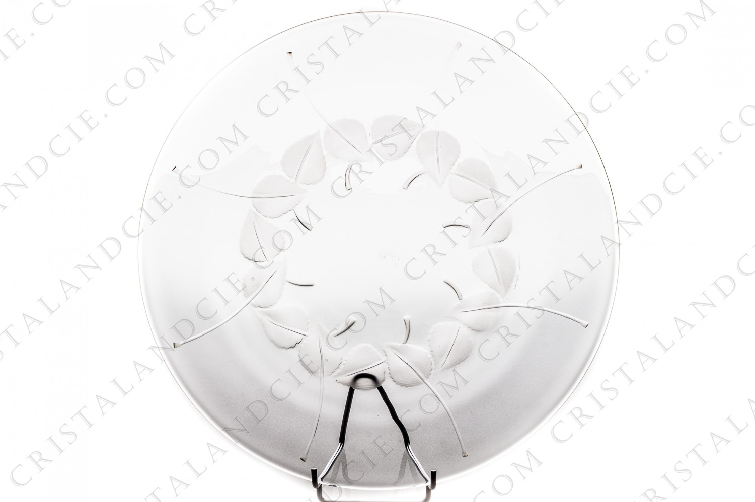 Cake dish in crystal by Lalique pattern Rolleboise with an engraved pattern of leaves photo-1