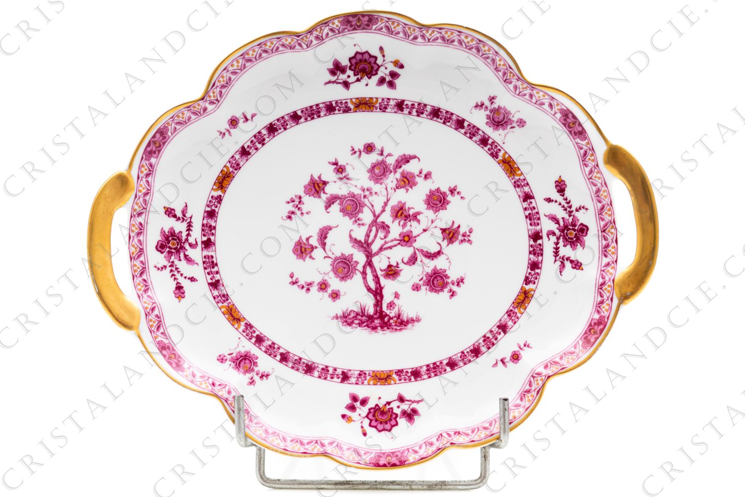 Plat à gâteaux en porcelaine de Limoges de la maison Haviland modèle Arbre pourpre forme Lutèce orné d un arbre fleuri pourpre et jaune en son centre, de frises végétales et d un liseré or photo-1