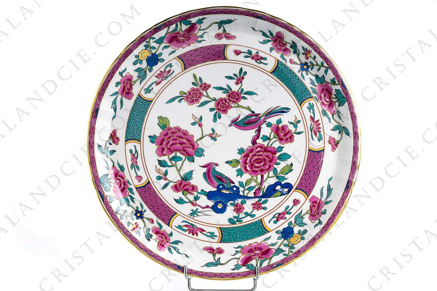 Tart dish in Limoges china by Bernardaud pattern Chine Famille rose with an important pattern of green and pink birds and peonies photo-1