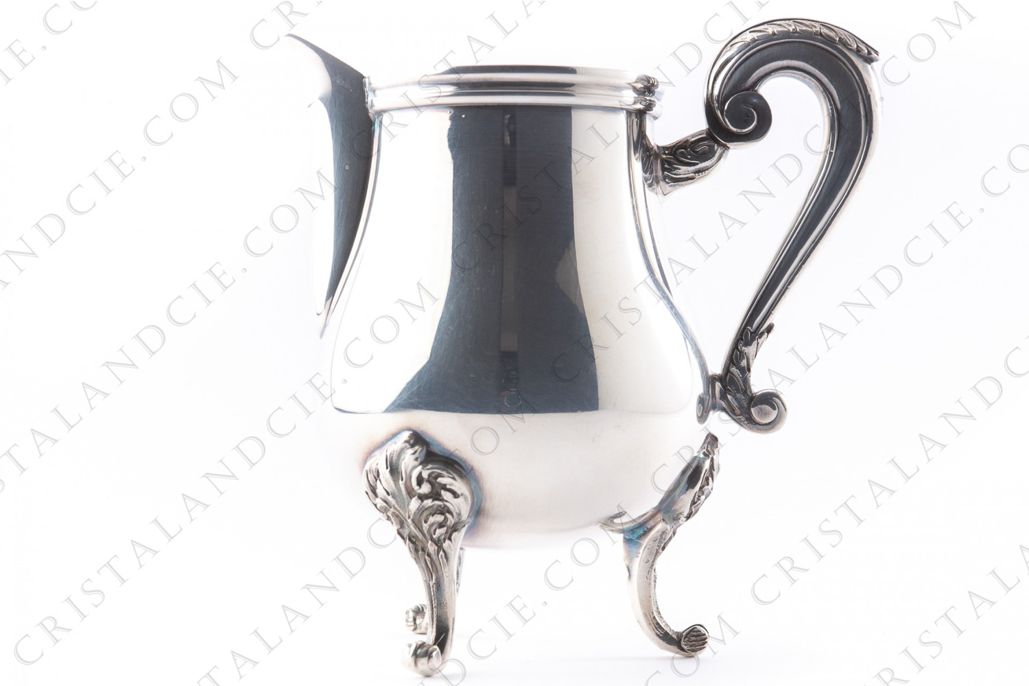 Pot à lait en métal argenté de la maison Christofle modèle Marly à décor de feuilles d acanthes photo-1