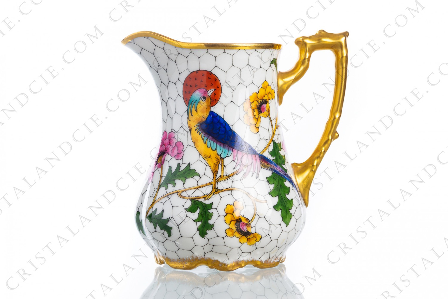 Pot à lait en porcelaine de Limoges à décor d oiseau de paradis sur des branches fleuries peint à la main par les ateliers P photo-1