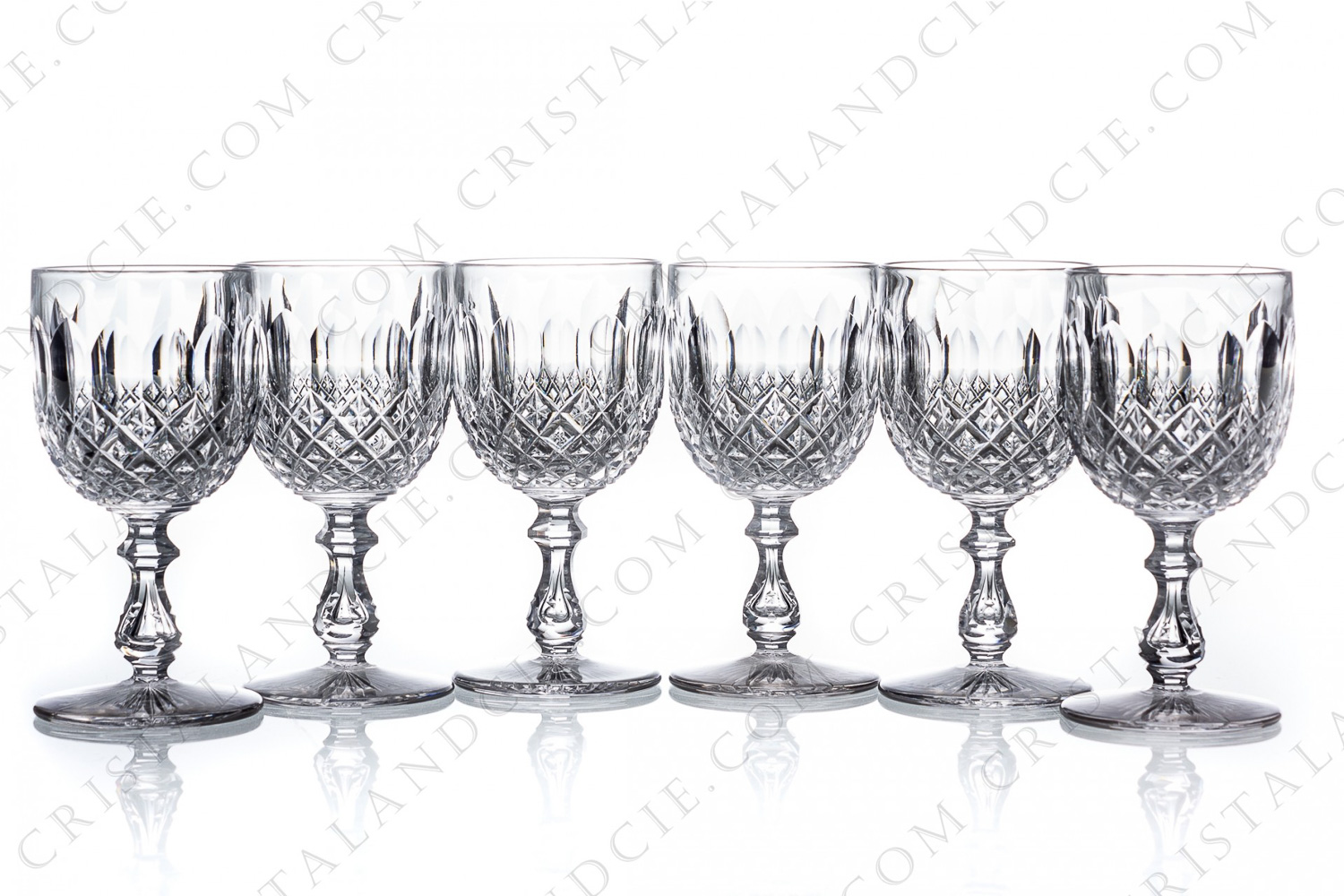 Set of six Sherry glasses n°5 in crystal by Baccarat pattern Libourne with an important cut pattern and an air bubble in the stem photo-1