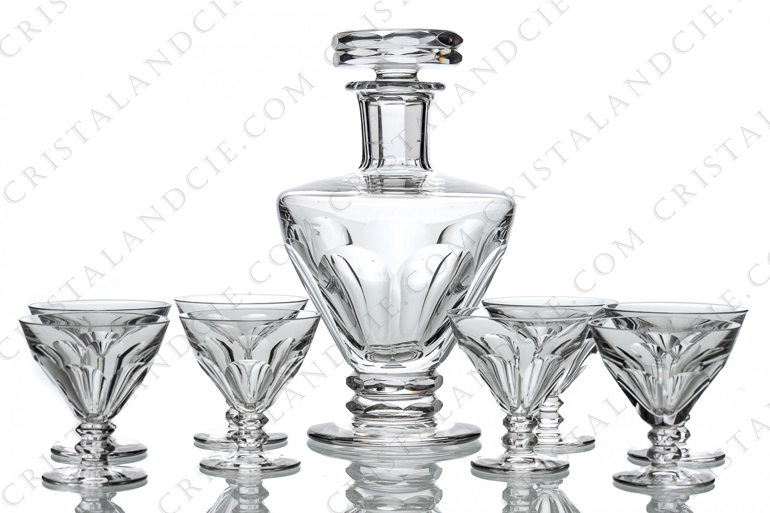 Sherry set in crystal by Saint-Louis pattern Marne decorated with flat cut and rings on the stems and the plug photo-1