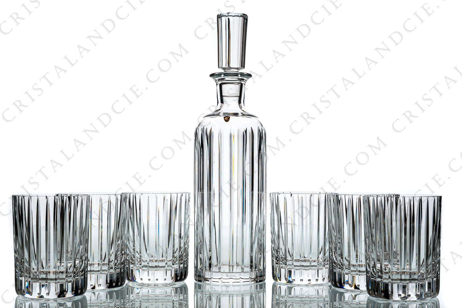 Whisky set in crystal by Baccarat pattern Harmonie decorated with cut bevels photo-1
