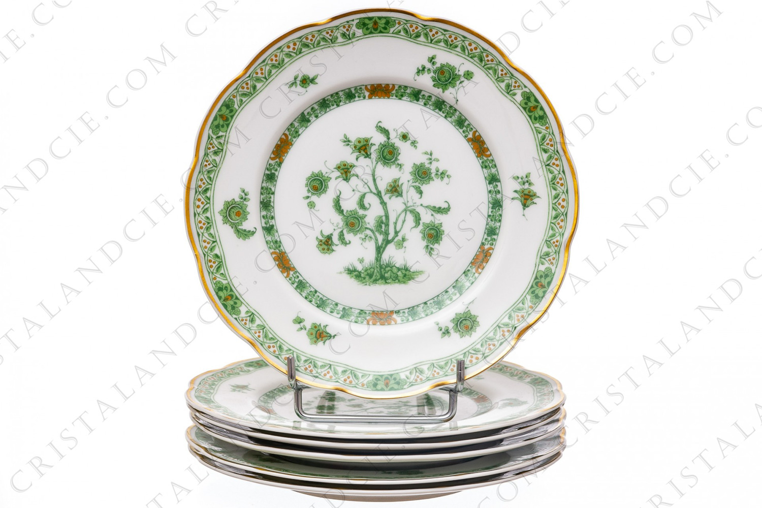 Série de six assiettes à salade en porcelaine de Limoges de la maison Haviland modèle Arbre vert forme Lutèce orné d un arbre fleuri vert et brun en son centre, de frises végétales et d un liseré or photo-1