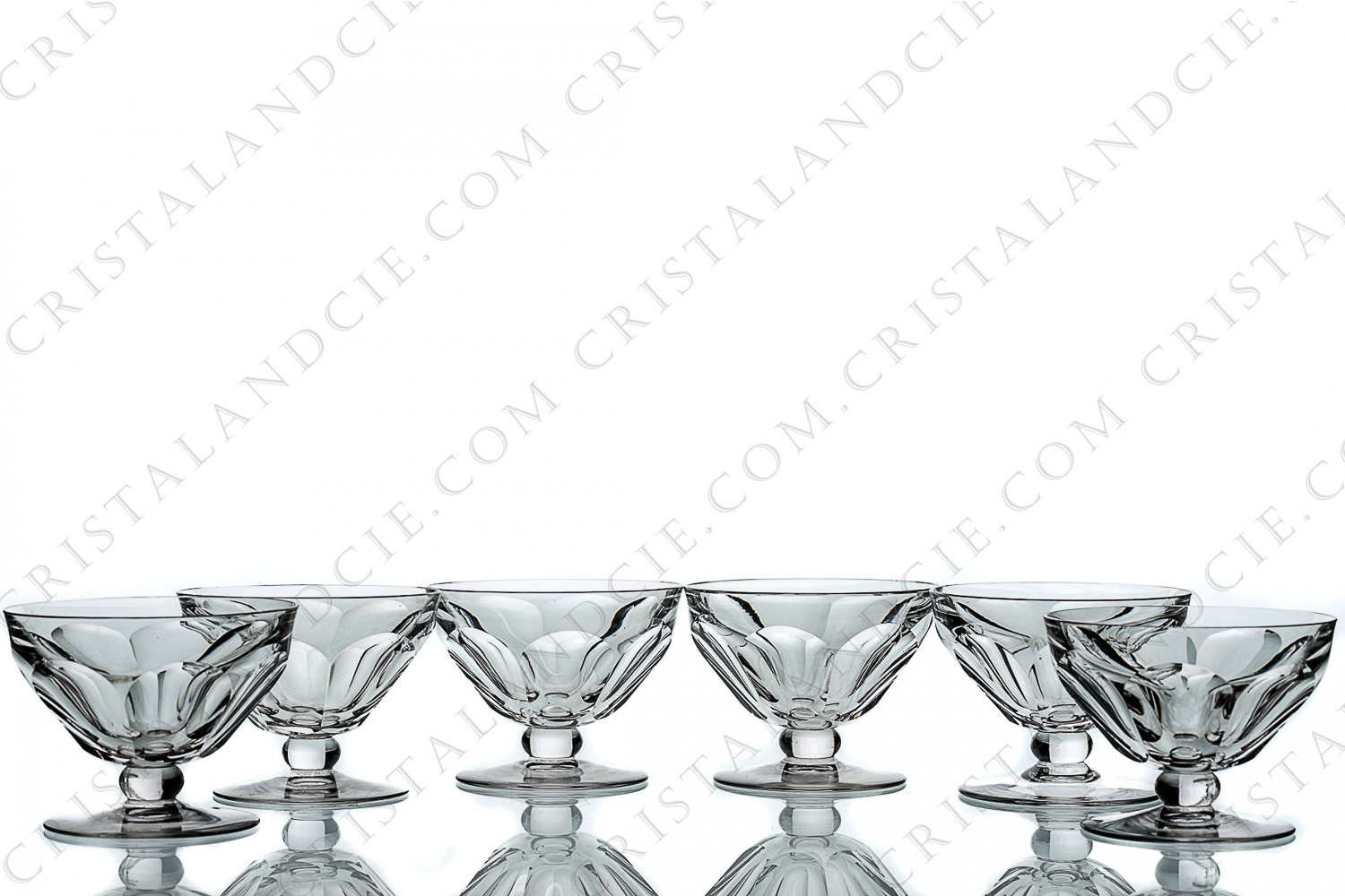 Set of six Champagne saucers in crystal by Baccarat pattern Talleyrand with flatcut photo-1