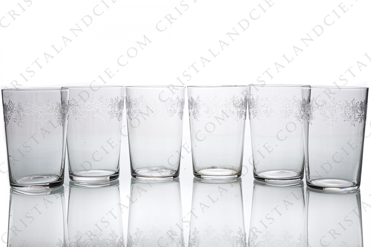 Set of six big tumblers in crystal by Baccarat pattern Sévigné with an engraved pattern of arabesques photo-1
