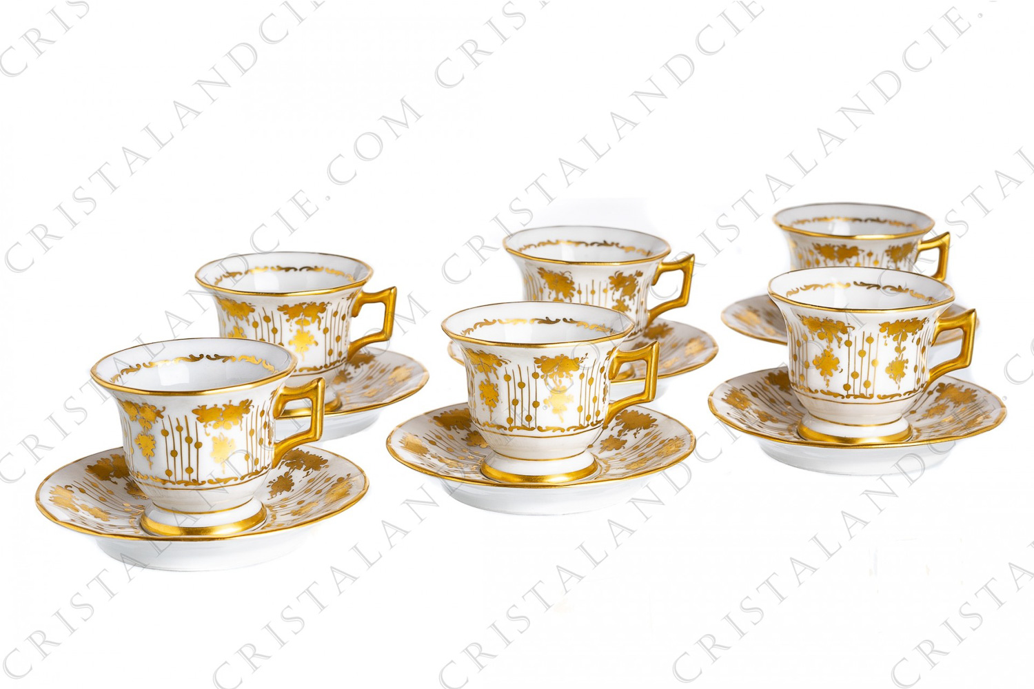 Set of six moka cups in china of Limoges with a hand painted pattern of gold flowers photo-1