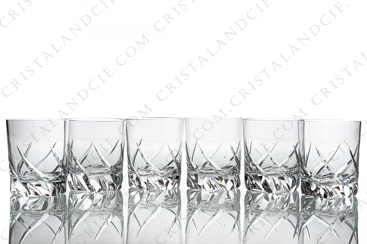 Set of six Sherry glasses n°5 in crystal by Daum pattern Bleneau with a cut pattern photo-1