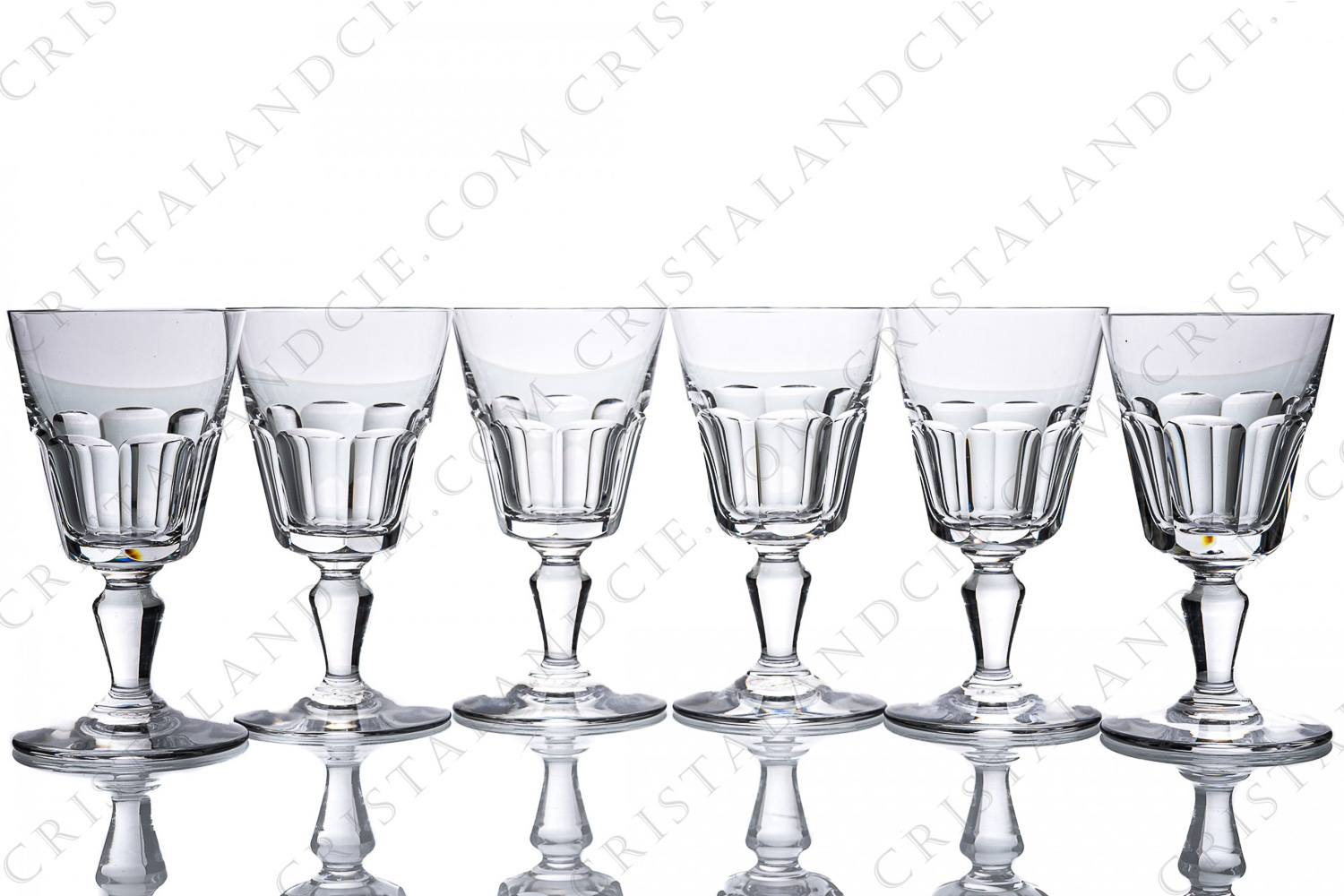 Set of six Sherry glasses n°5 in crystal by Baccarat pattern Missouri, decorated with flat cuts photo-1