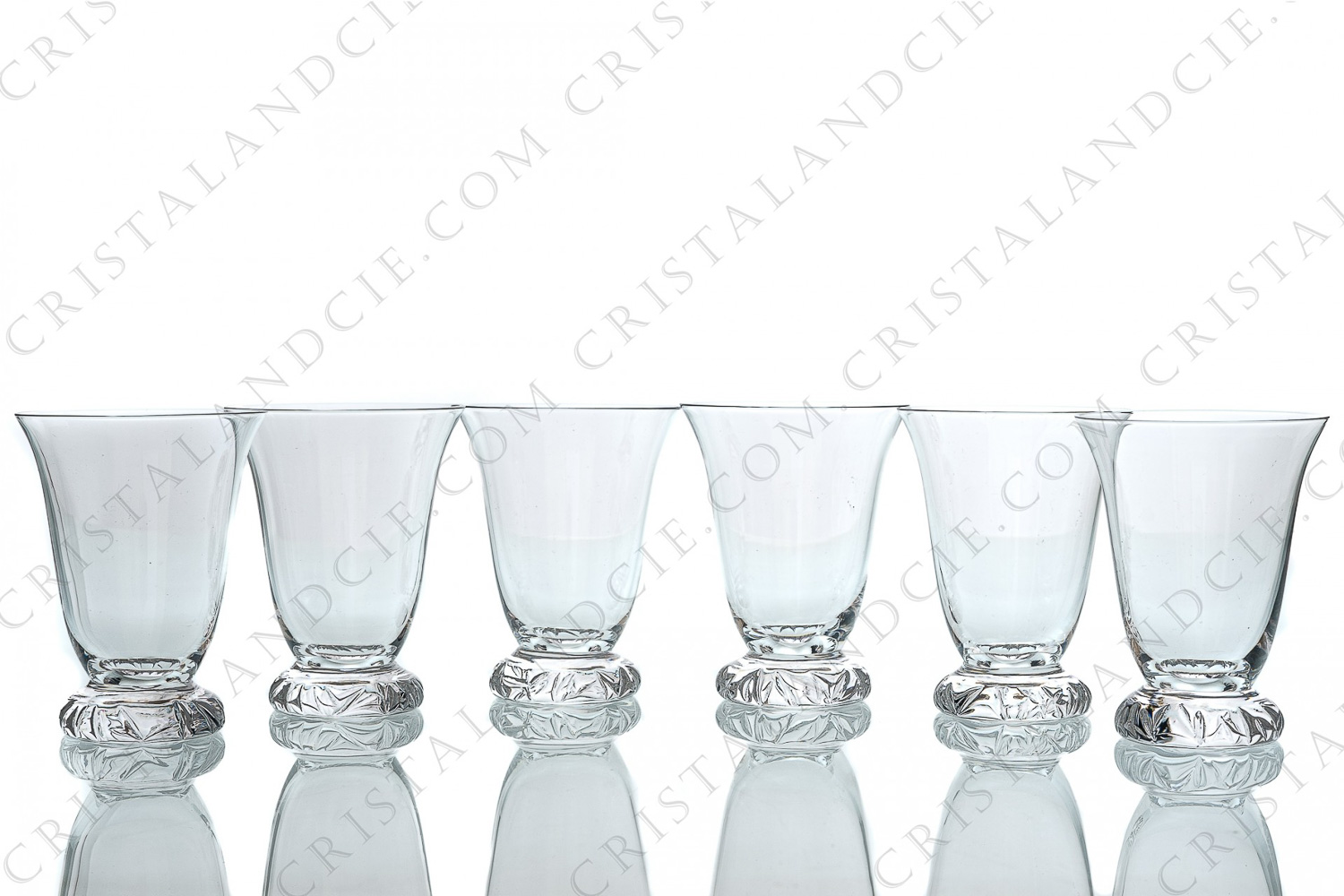 Set of six wine glasses n°4 in crystal by Daum pattern Kim photo-1