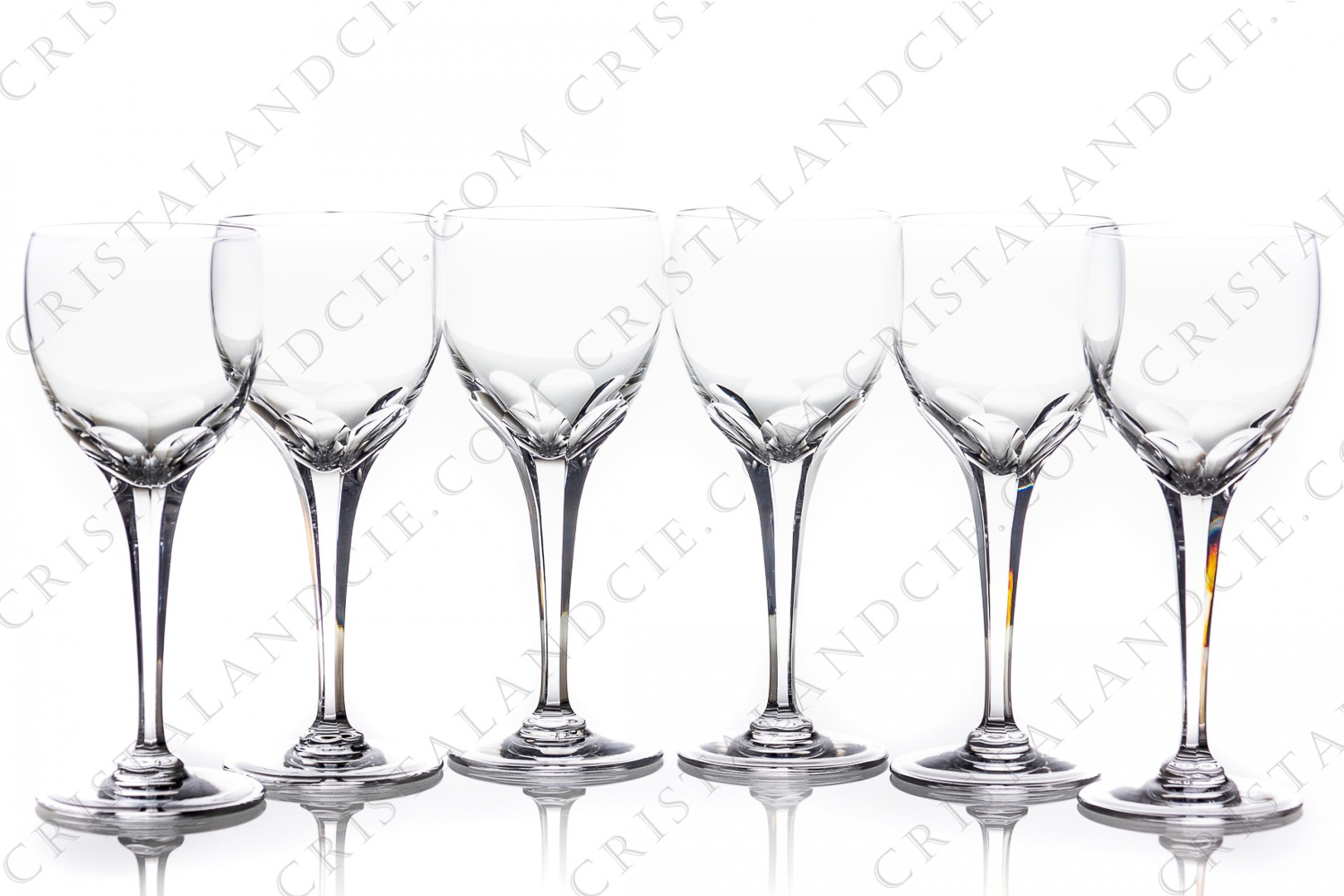 Set of six wine glasses n°4 in crystal by Lalique pattern Tuileries with the stem decorated with flatcuts photo-1