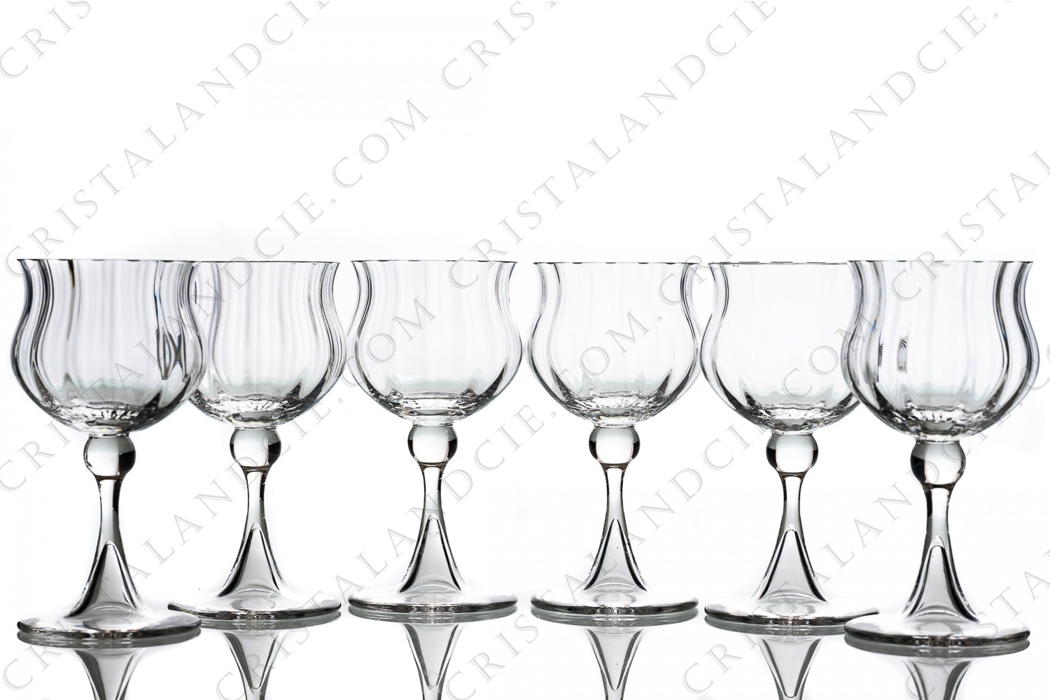 Set of six wine glasses n°3 in crystal by Daum pattern Verone with a parison decorated with venetians cuts, with a hollow foot photo-1