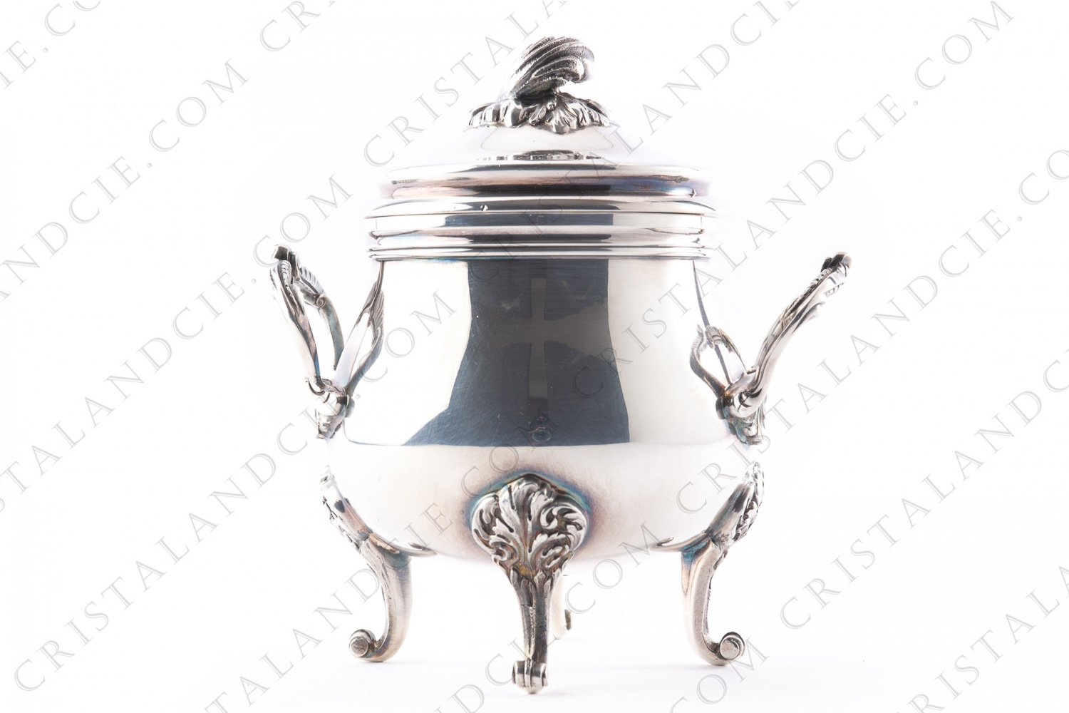 Sugar bowl in platted silver by Christofle pattern Marly decorated with acanthus leaves photo-1