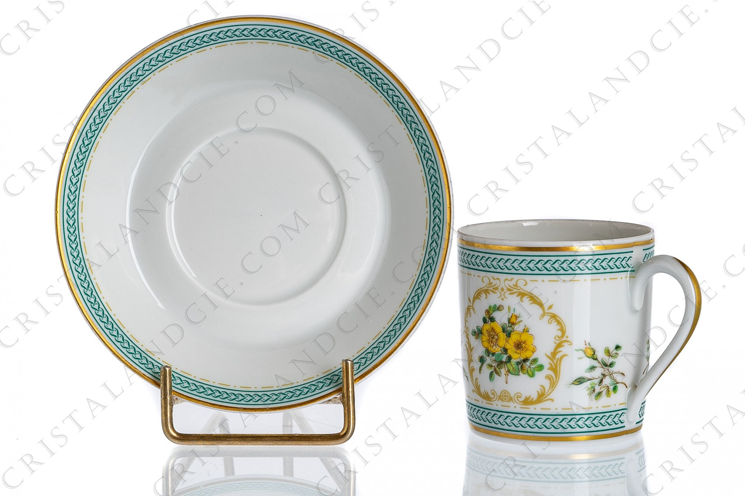 Coffee cup in Limoges china by Haviland collection Empress Josephine pattern Austrian Gold, decorated with polychromes Austrians roses and with green and gold friezes and borders photo-1