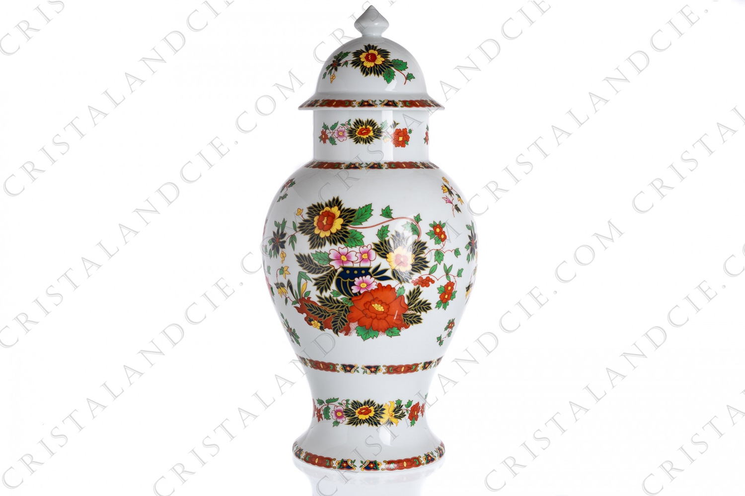 Vase in china of Limoges by La Seynie decorated with polychromes flowers photo-1