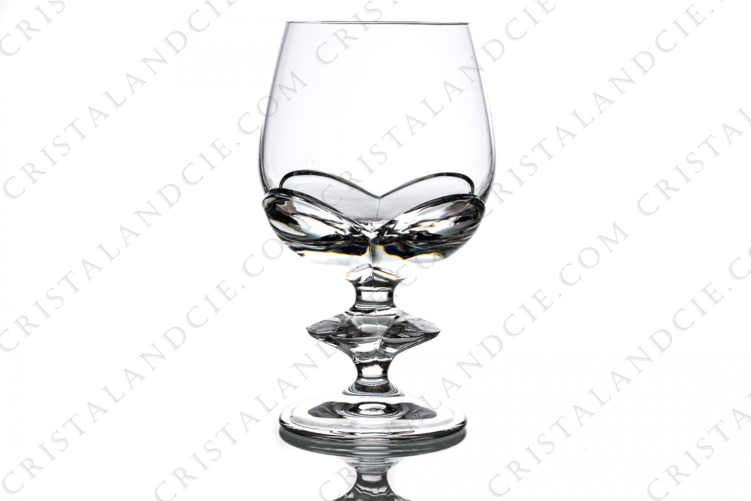 Towering tasting glass in crystal by Lalique pattern Blois decorated with flowers on the gob ant the ring os the stem photo-1