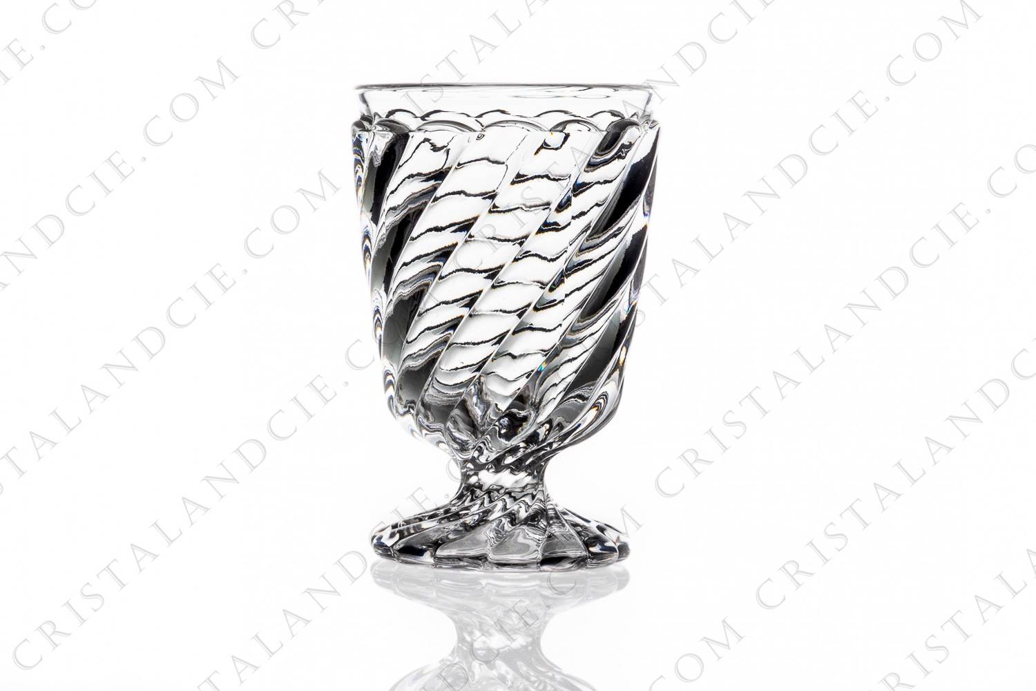 Verre à eau en cristal de Baccarat modèle Bambous Tors photo-1