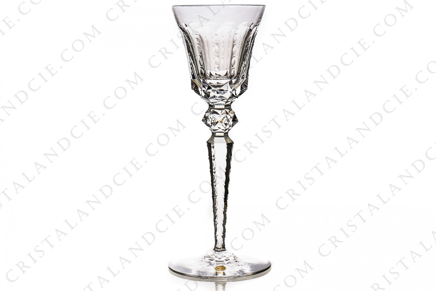 American water glass n°1 in crystal by Saint-Louis pattern Excellence with a richly pattern of engraved flat cuts and diamond tips photo-1