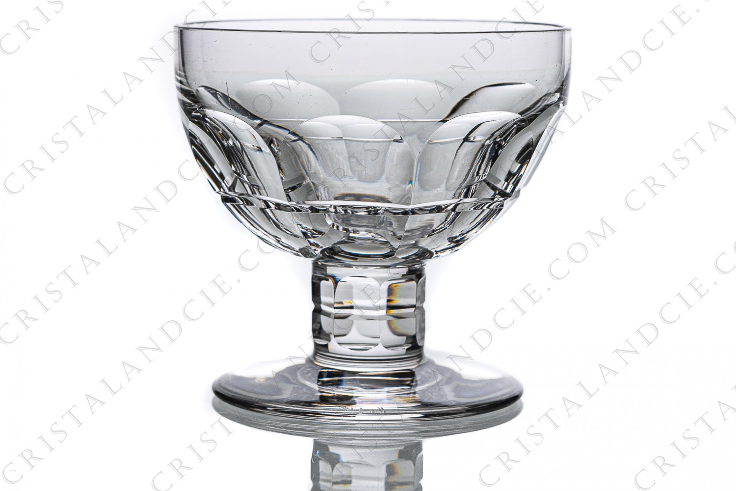 Water glass n°2 in crystal by Baccarat pattern Excelsior decorated with flat cuts on the gob and the stem photo-1
