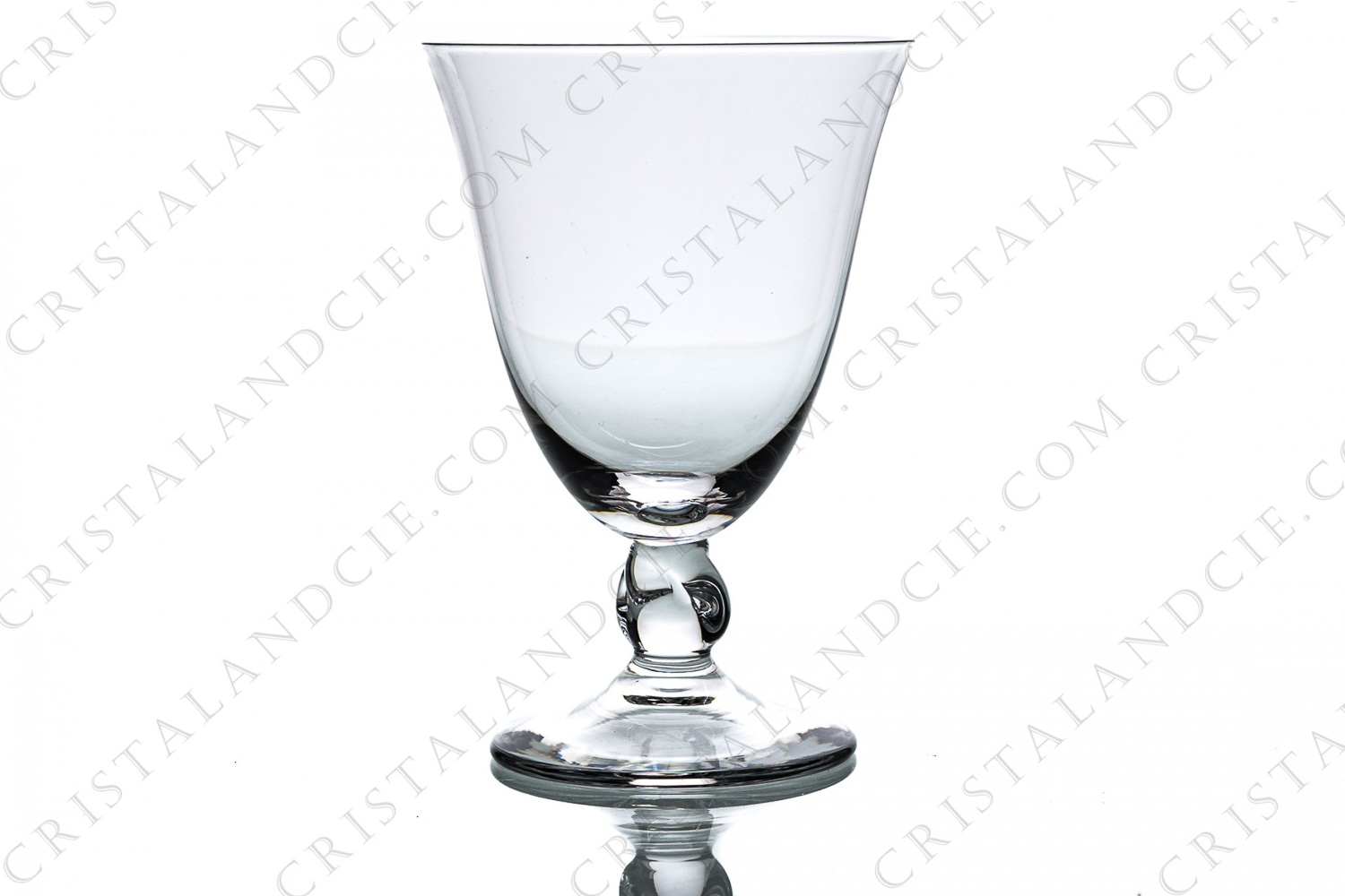 Water glass n°2 in crystal by Daum pattern Orval with a twisted stem photo-1