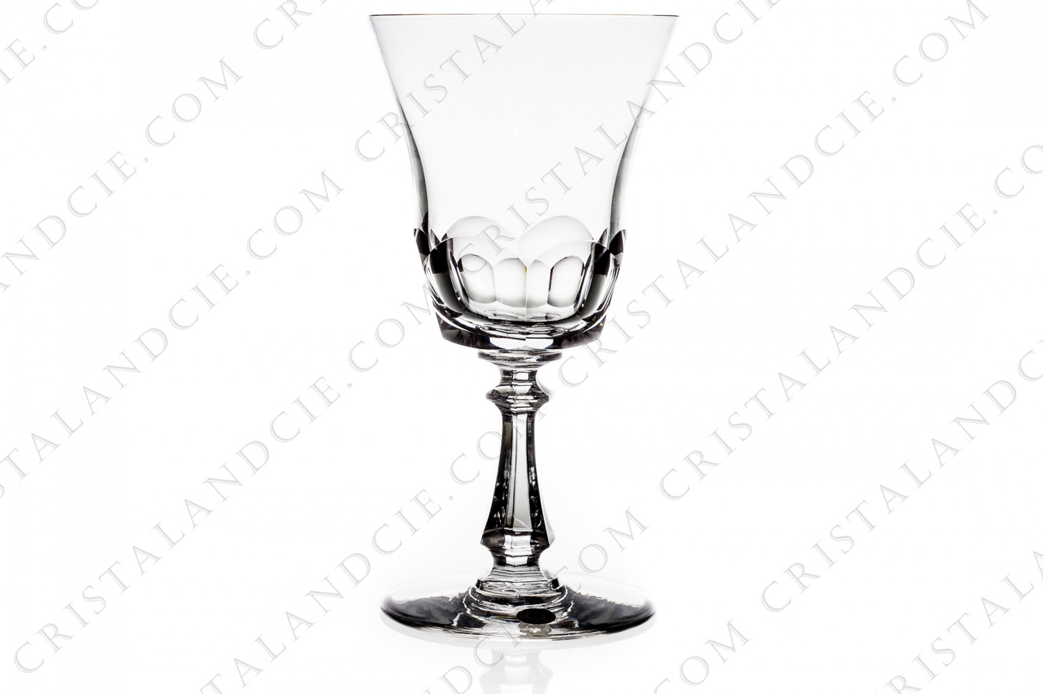 Verre à eau en cristal de Val Saint-Lambert modèle Senlis Côtes plates à décor taillé photo-1