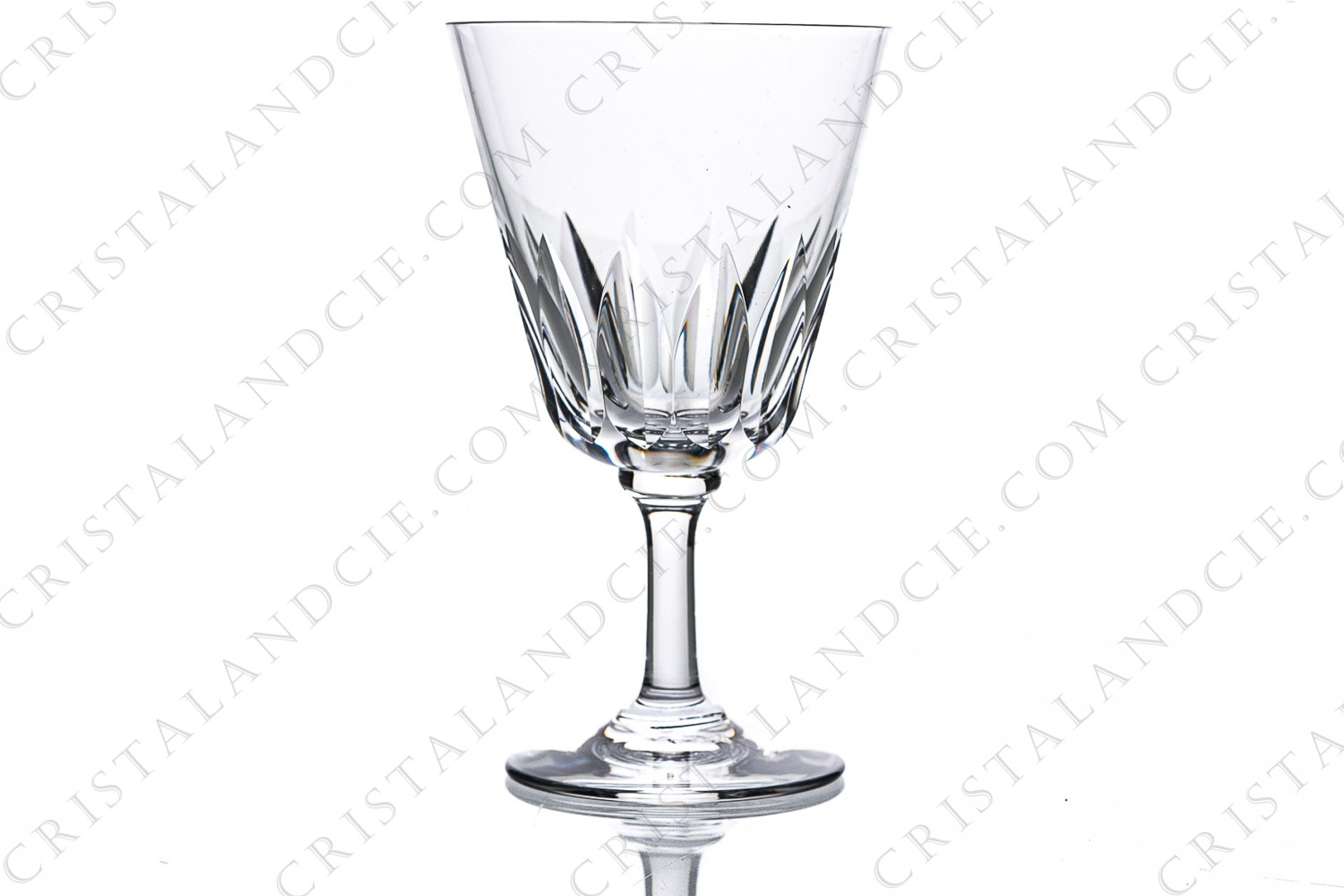 Verre à porto n°5 en cristal de Baccarat modèle Côte d Azur à décor taillé photo-1