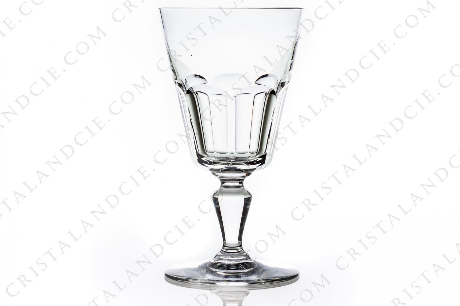 Sherry glass n°5 in crystal by Baccarat pattern Missouri, decorated with flat cuts photo-1